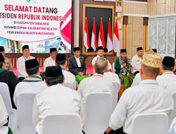 Presiden Jokowi Gelar Pertemuan dengan Tokoh Agama dan Tokoh Adat Kalimantan Selatan