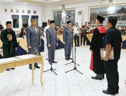 Ketua PN Tamiang Layang Ambil Sumpah Janji Pimpinan DPRD Barito Timur