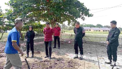 Kadivpas Kalteng Tinjau Penggarapan Lahan Ketahanan Pangan di Rutan Tamiang Layang