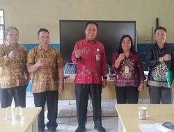 Kepala Desa Kupang Baru Hadiri Rapat Evaluasi dan Perencanaan Program di SMA Negeri 1 Paku