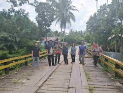 Warga Hayaping Minta Jembatan Sei Awang Dibangun Permanen, Tolak Rehabilitasi Sementara