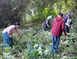 Karang Taruna Ampari Gelar Gotong Royong Rutin, Jaga Sekretariat Tetap Bersih dan Nyaman