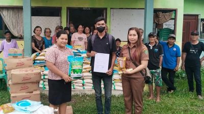 Warga Desa Dayu Terima 150 Paket Kebutuhan Pokok dari Gubernur Kalteng Jelang Iduladha