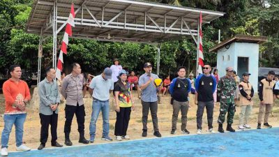 Turnamen Voli HUT ke-66 Desa Tangkan Dibuka, Camat Awang Dukung Pengembangan Potensi Pemuda