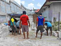 Antisipasi Erosi, Rutan Tamiang Layang Bersihkan Pasir di Area Brandgang