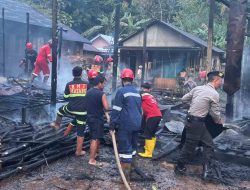 Kebakaran di Desa Bagok Barito Timur Hanguskan Dua Rumah, Seorang Warga Alami Luka Bakar Serius