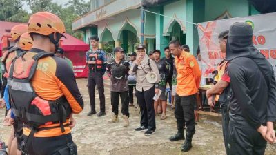 Lansia 81 Tahun Hilang di Sungai Karau, Tim Gabungan Terus Lakukan Pencarian