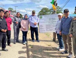 DPRD Barito Timur Tinjau Proyek Drainase Pasar Ampah