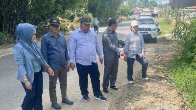 DPRD Barito Timur Tinjau Perbaikan Jalan Nasional yang Belum Optimal