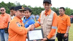 Terima Penghargaan dari Bupati, Rimau Group Komitmen Lanjutkan Kerja Sosial untuk Masyarakat Bartim